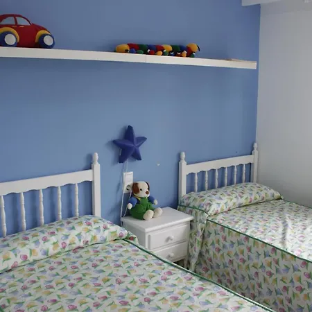 Park I Solo Familias Apartment *